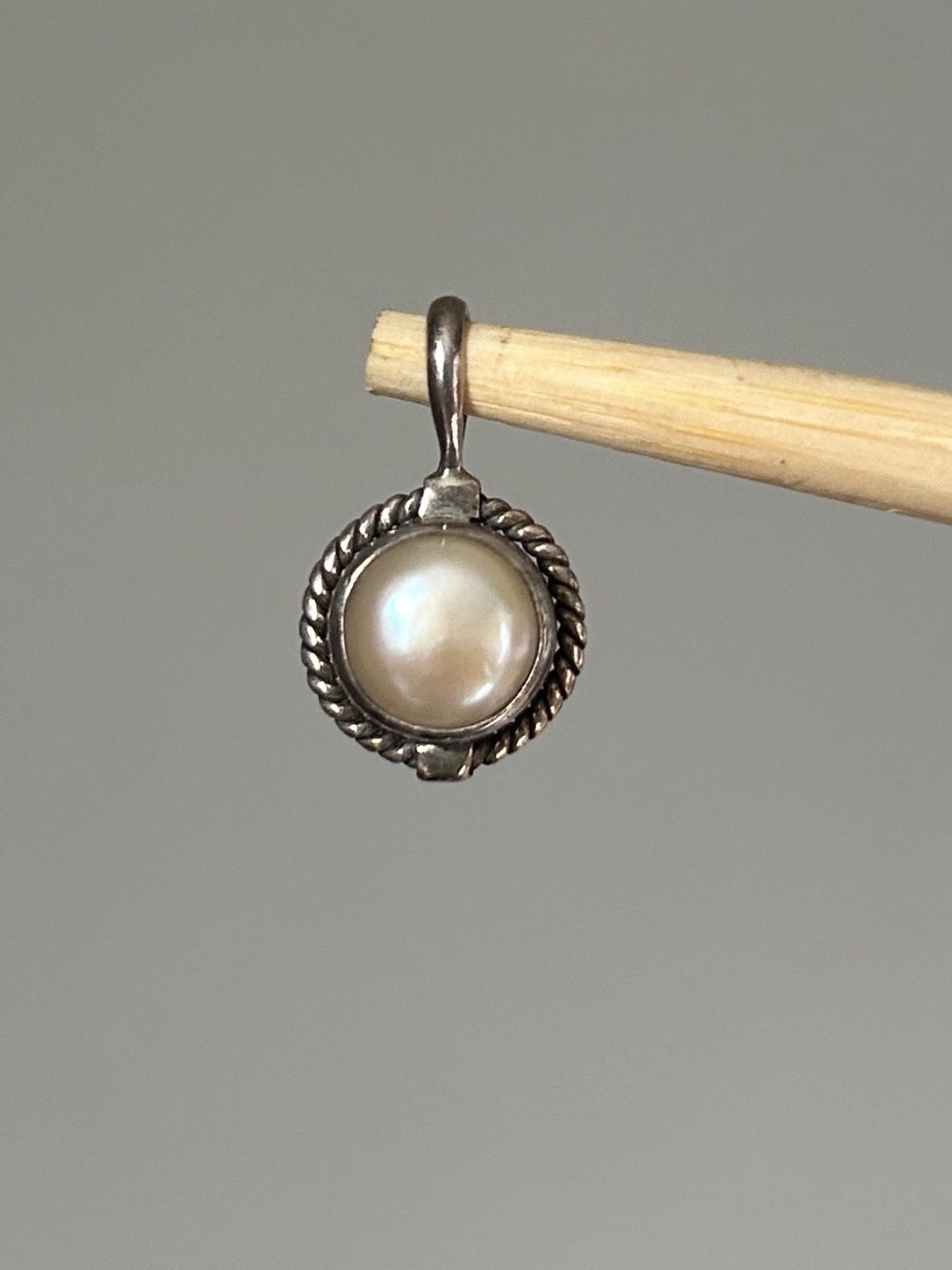 Classic mother of Pearl sterling silver Pendant